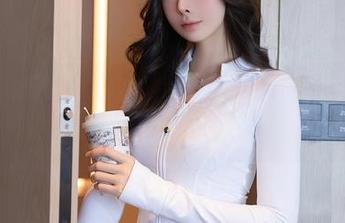 秀人网 – 陶喜乐的居家日常：图包里的日常小戏法！