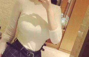 微密圈 – 独特视角，紫色哒豚豚的女友图包俘获心灵