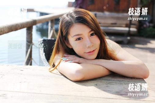 美媛馆 - 精选美图：乍一看无聊，细品却是芝芝Booty日常的小互动。