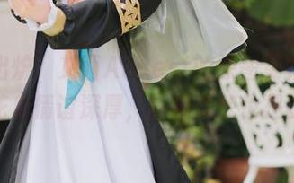 新鲜出炉！艾西Aiwest的原图更新，烟绯和花鸟情谊深厚，这剧情我也是醉了。