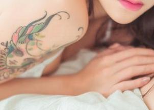 菠萝社 – 让人心痒痒，柳侑绮Sevenbaby和服合集，下载了之后别说我没提前提醒！