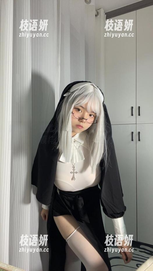 微密圈 - 这就是葱油饼er无圣光下的真实模样，套装原图不摆拍