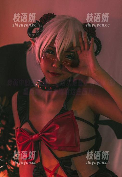 传说中的玉藻前！但这次是蓝小沂KiKi的最新版，快来瞧瞧这些图片！