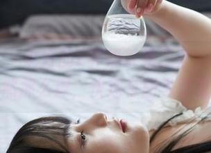 蜜桃社 – 说好的E杯奶茶第二套，原图居然那么撩，快速存图当壁纸