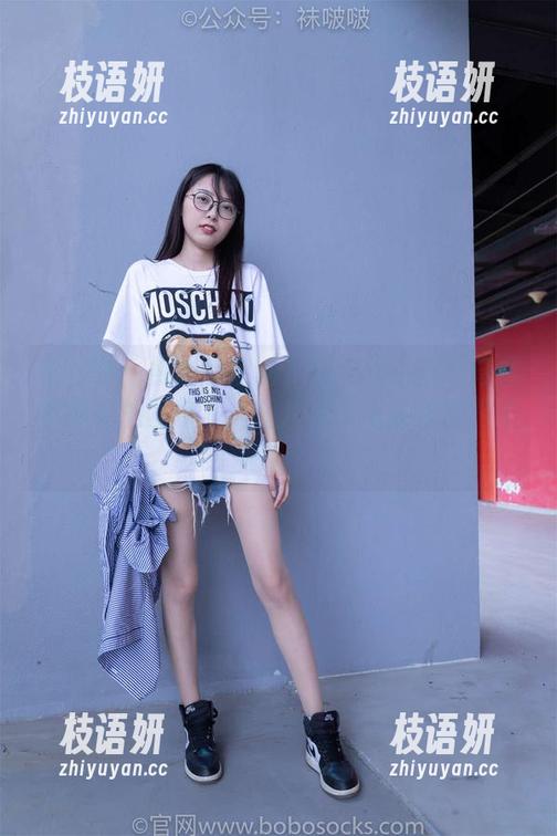 袜啵啵 - 焦糖的定制之旅：薄白丝与奇怪的脚尖加固款，这图片也太不走寻常路了吧？！