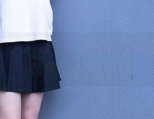 袜啵啵 – 人间稚予，双腿袜的写真法宝，钱包也想加入！