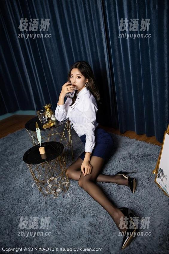 语画界 - 乔漫妮mina激情分享，学妹写真到底是个怎样的存在？