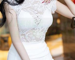 语画界 – 说起黑丝美腿，王馨瑶yanni这组最新照片，难道我真要缺德？