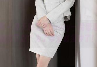 语画界 – 夏天的芝芝booty一脸懵逼——原图下载？为了事业必须冲了！