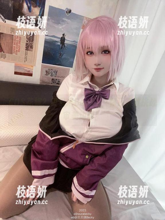 COS花嫁？贝贝琪Becky，你还真敢挑战审美边界！