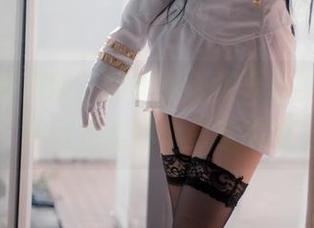 最新图片揭晓，阿半今天很开心学妹让我怀疑她是哪个星球来的