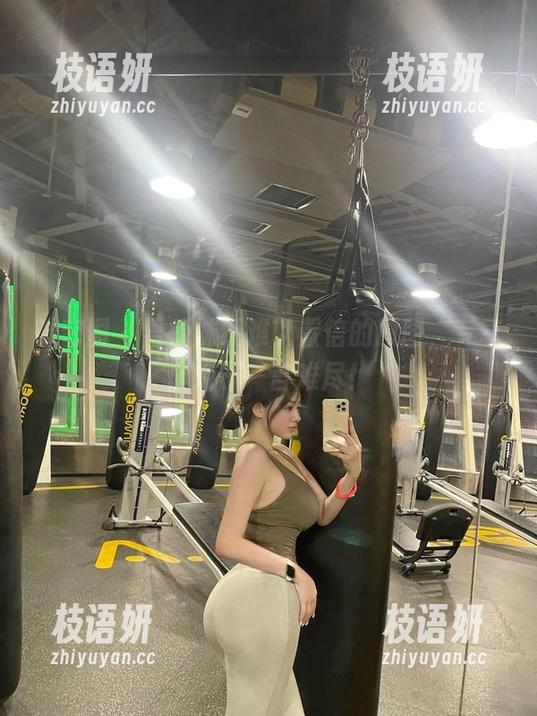 微密圈 - 雪怡妹纸难以置信的原图，专享但绝不一言难尽！