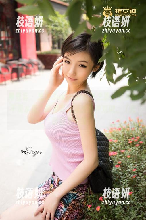 青豆客 - 思淇Sukiii的浴室之旅，引发的不是水花，而是私拍间的各种戏谑。（套图即将上线）