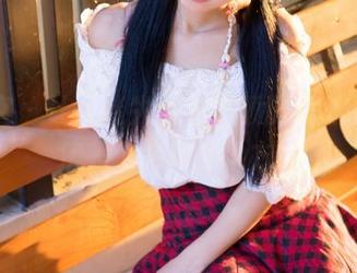 青豆客 – 让人迷失的程彤颜厨娘套图，厨房是个神奇的地方。