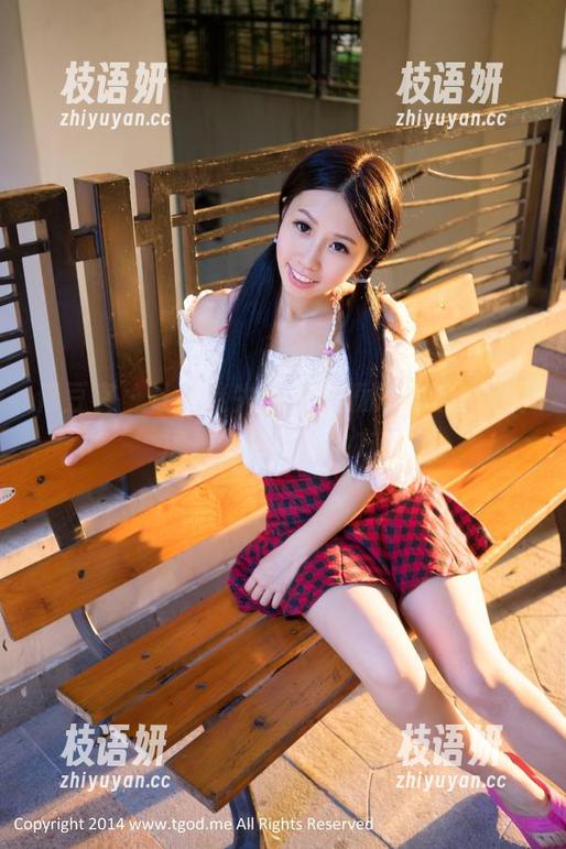 青豆客 - 让人迷失的程彤颜厨娘套图，厨房是个神奇的地方。