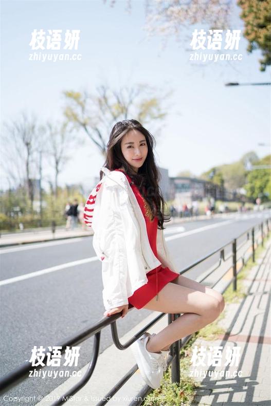 魅妍社 - 赵欢颜Jessica的秘书造型，定制作品打破了我对职业装的固有印象！