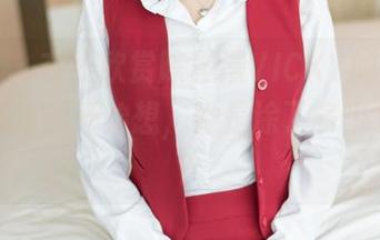 魅妍社 – 在线欣赏陈雅漫VICKY的原图，油亮得我都开始想，她是涂了多少护肤油？