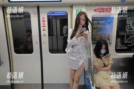 魔镜街拍 - 当美图变骚动：艾小青在漫展一展身手，精选成经典！