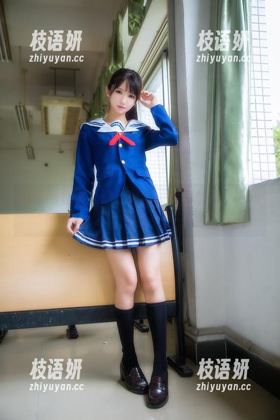 精选鳗鱼霏儿泳衣美图，看完想立马去海边！