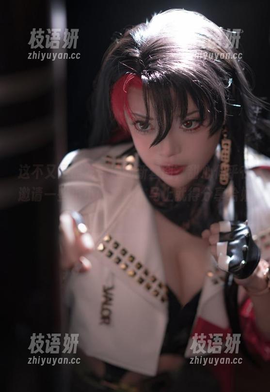 这不又是黑龙贯通的新套图，甜心似乎在邀请一些小小的猜测，马上就得分享给姐妹们！